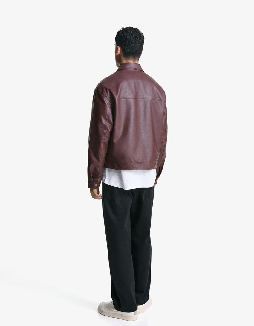 Veste boxy fit en similicuir-Bordeaux-1