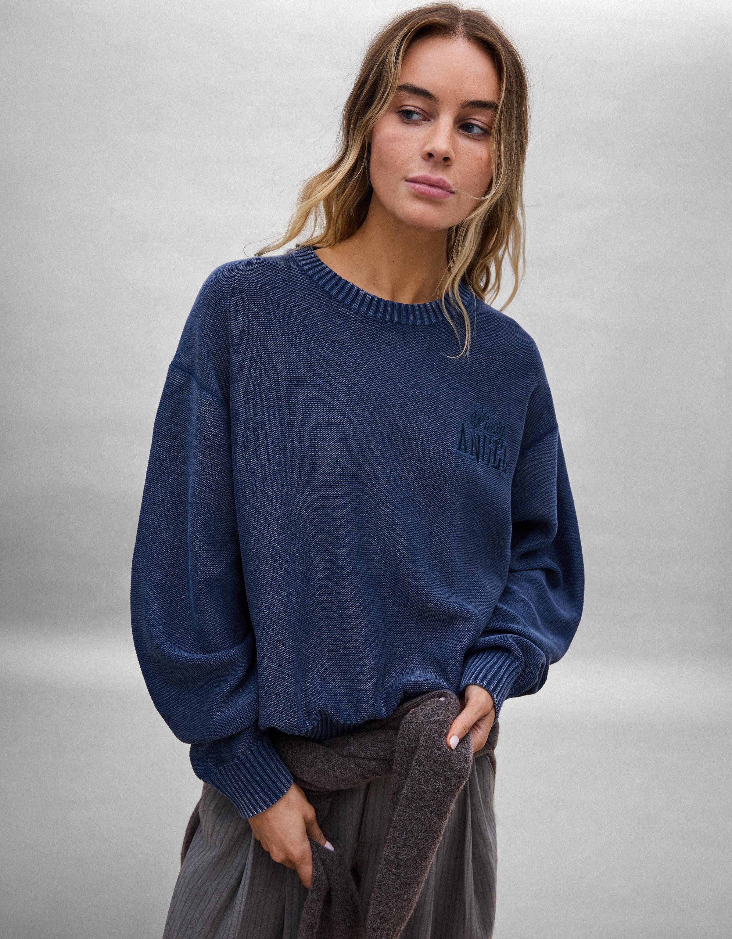 Garment-dyed round neck jumper — Blue
