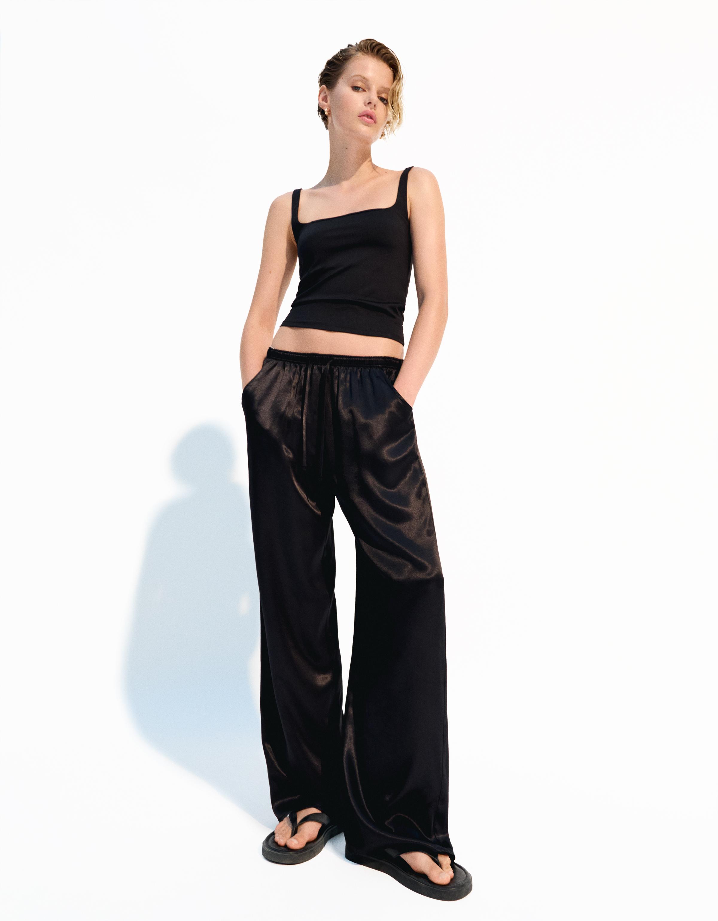 Bershka Wide Leg Joggerhose Aus Satin Damen L Schwarz