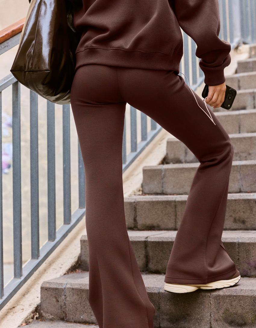 Pantalón flare soft con modal-Marrón