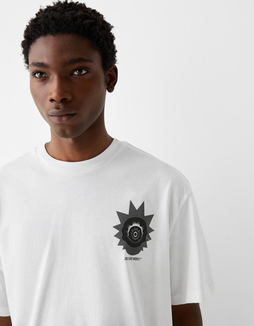 تيشرت بطبعة ريك ومورتي وقصّة مربعة وأكمام قصيرة-أبيض-6