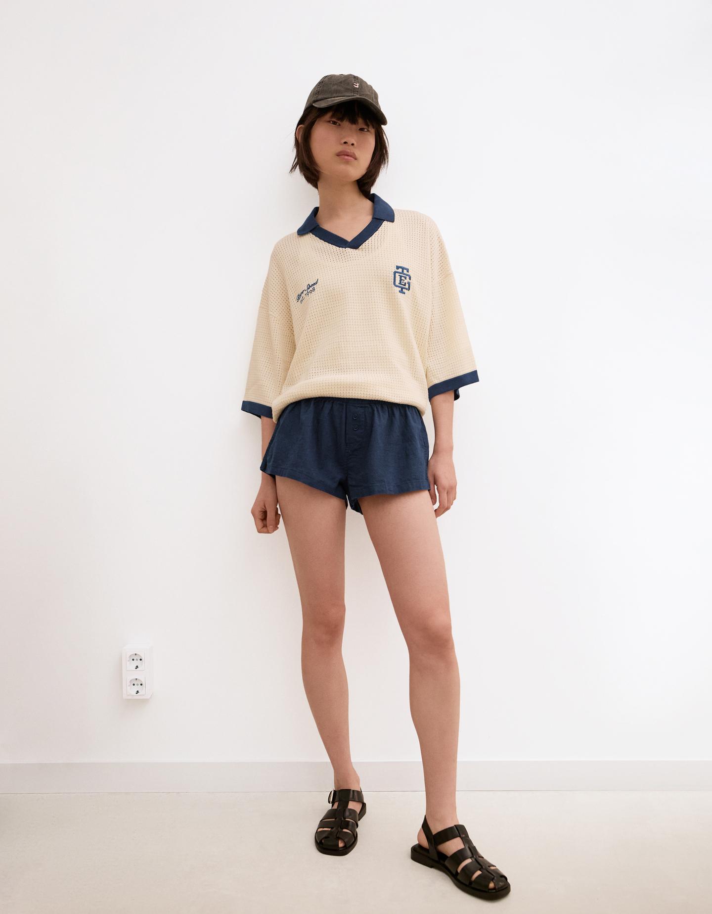 Bershka spodenki mini z guzikami granatowy