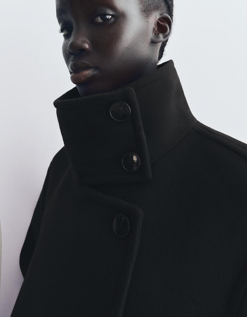 Cappotto lungo a collo alto-Nero