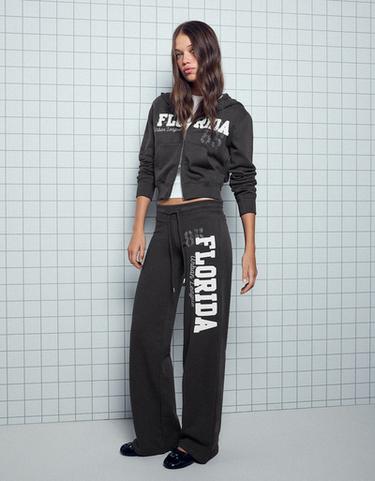 Printed fleece straight trousers — Grey 1