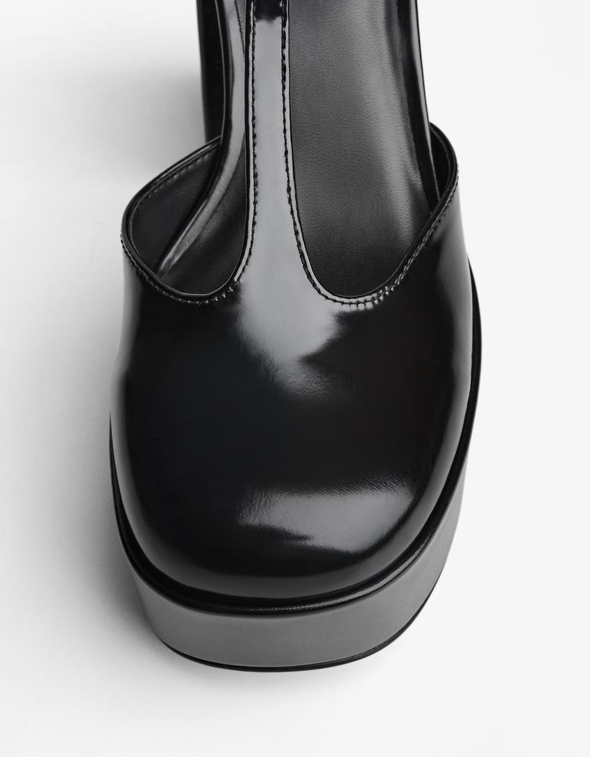 Takoidun zapatak, tira eta plataformarekin-Beltza