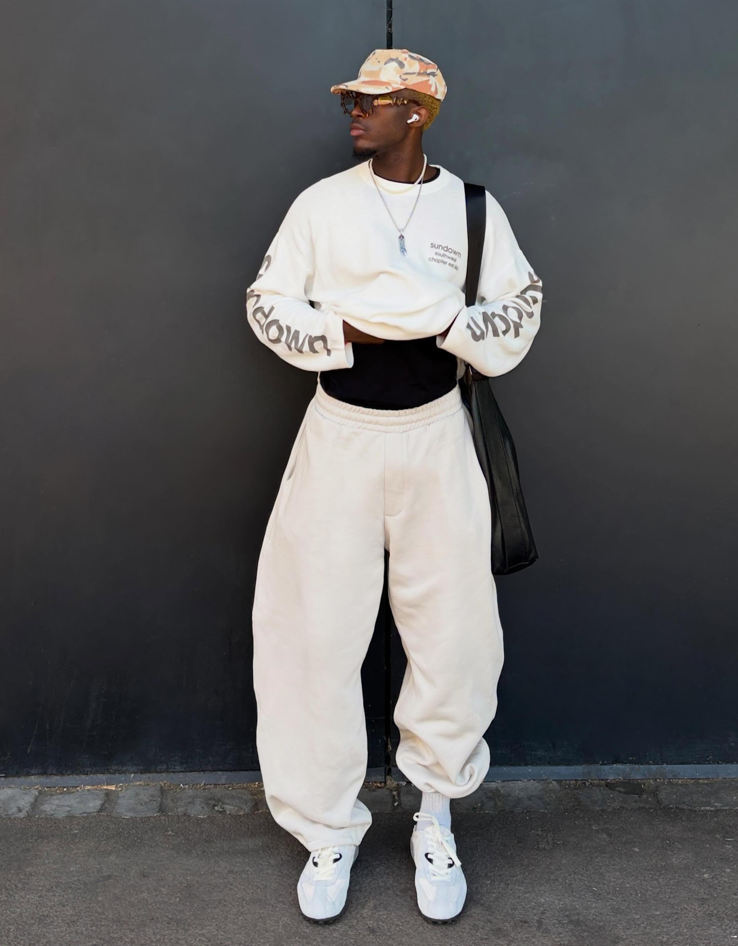 Joggers — White