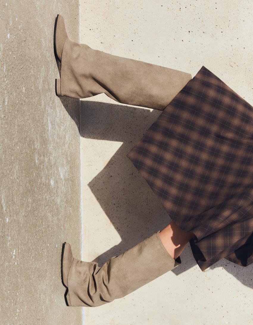 Heeled trousers boots-Tan