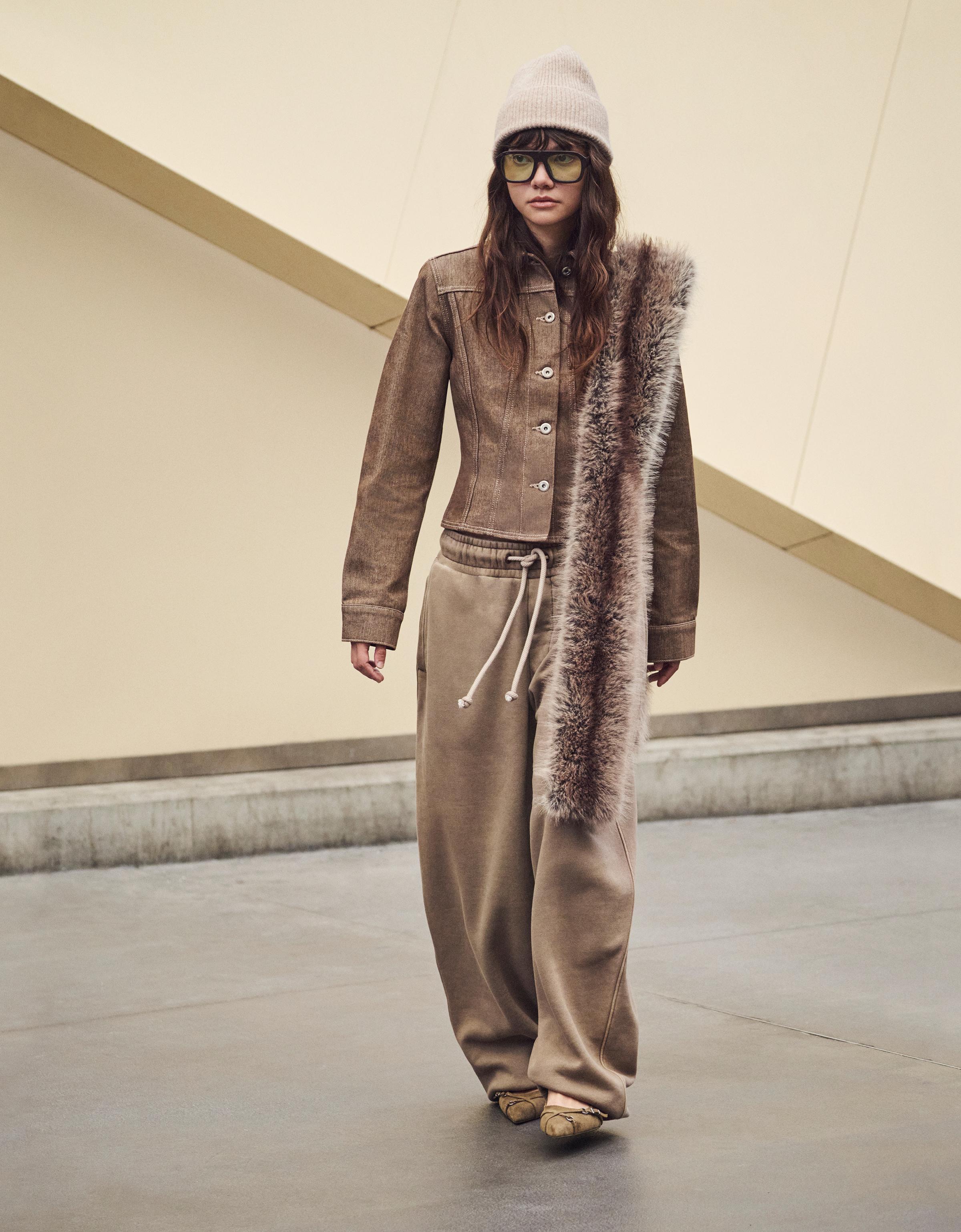 Bershka Barrel-Fit-Hose Aus Plüsch Damen L Nerzfarbe