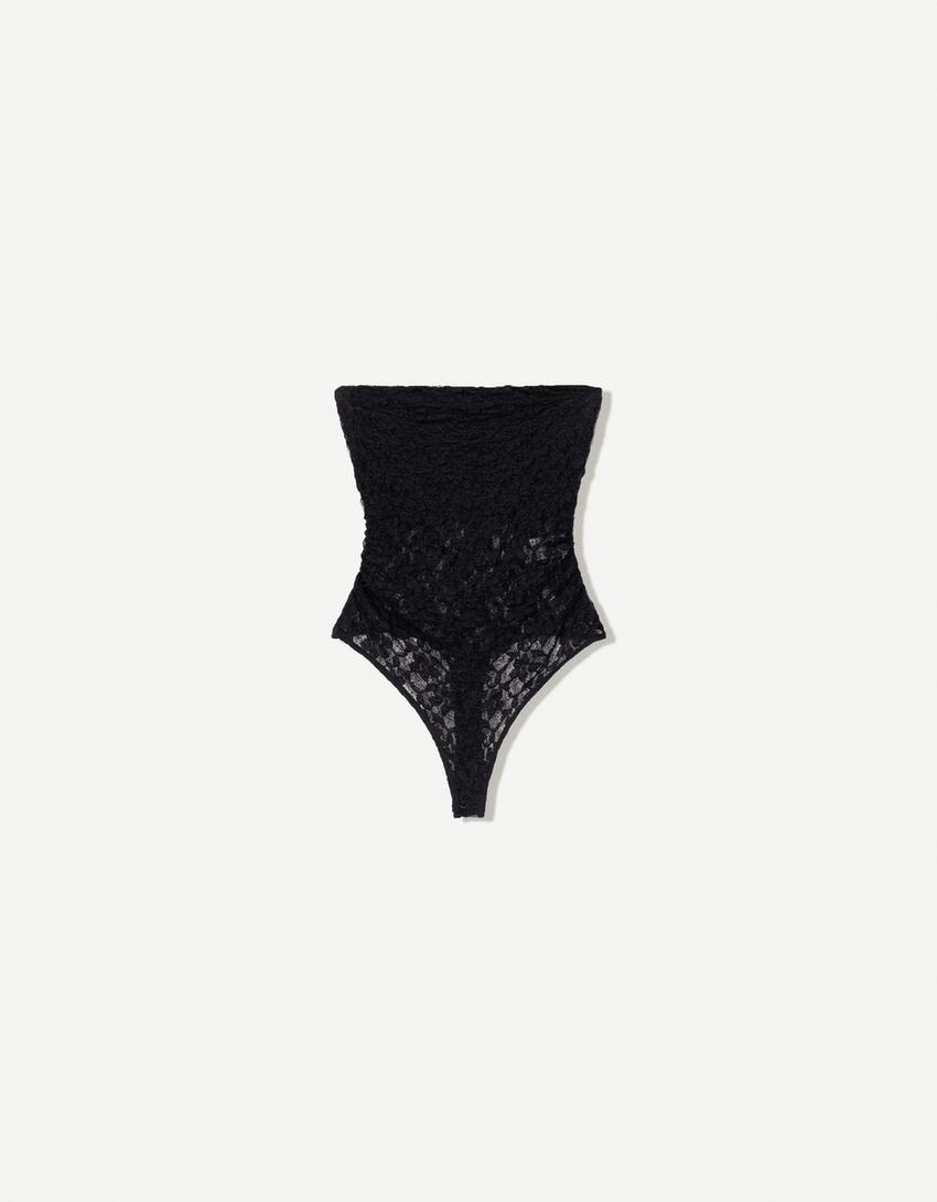 Kanten body met blote schouders