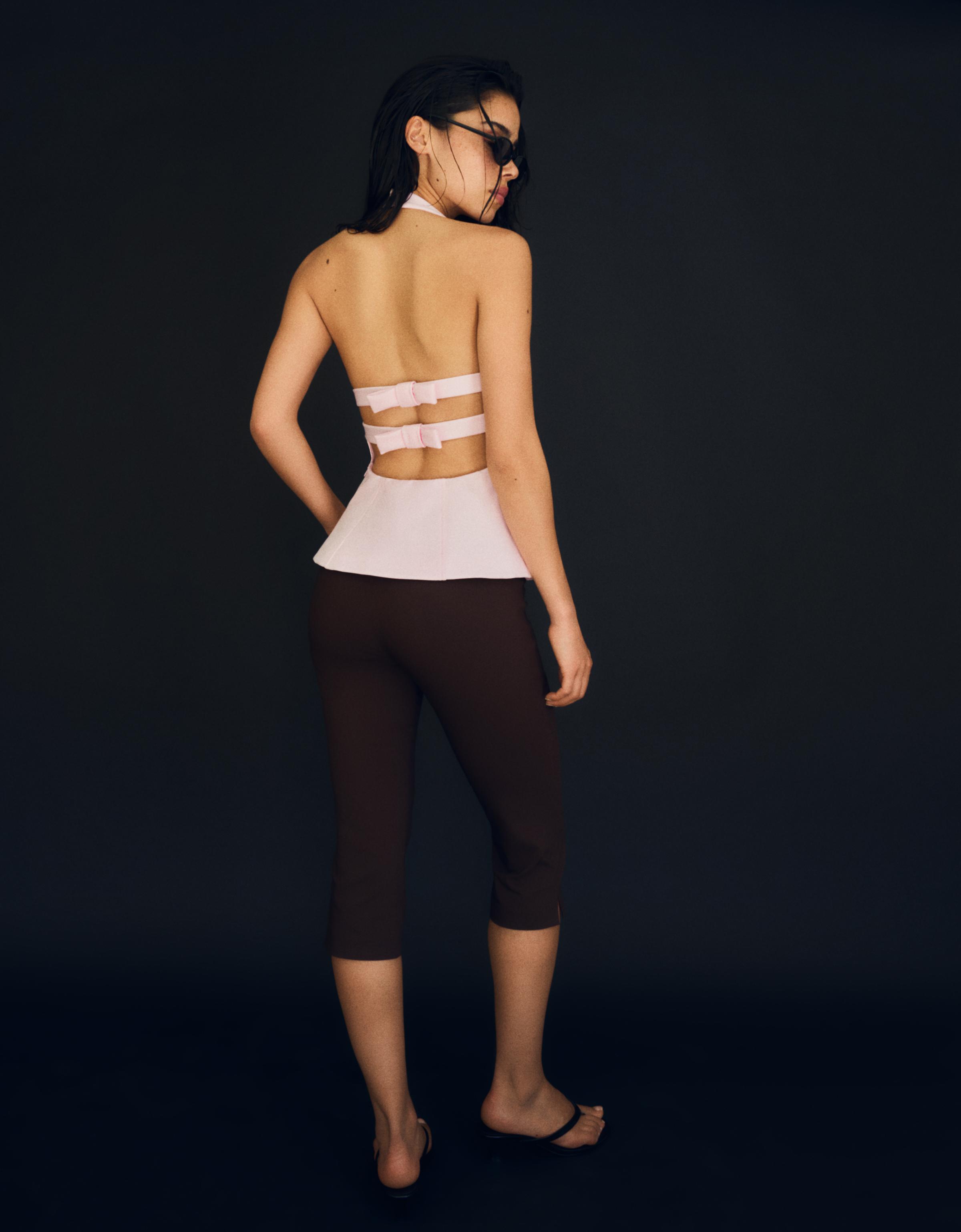 Structured halter top with ties — Pink