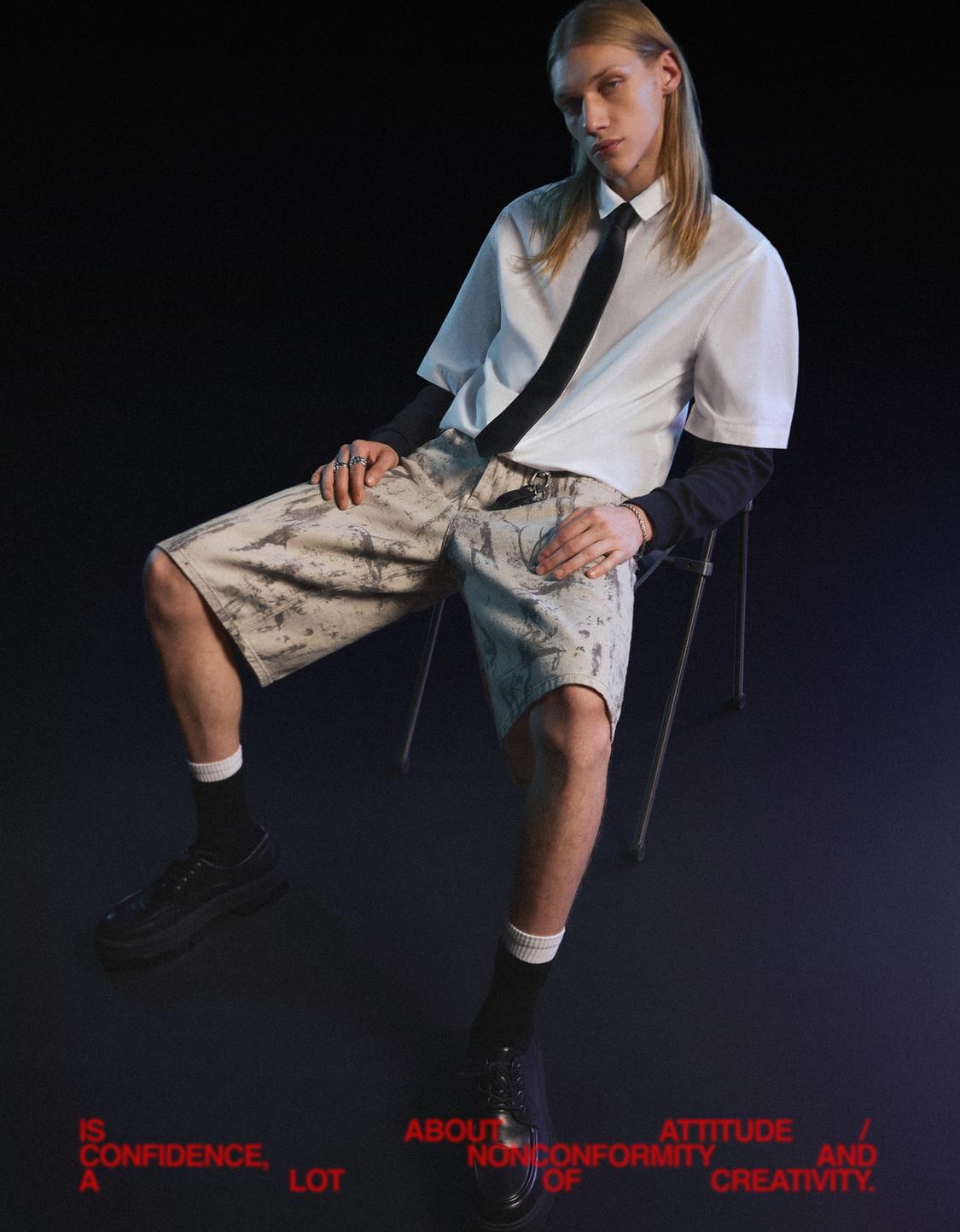 Printed baggy Bermuda shorts