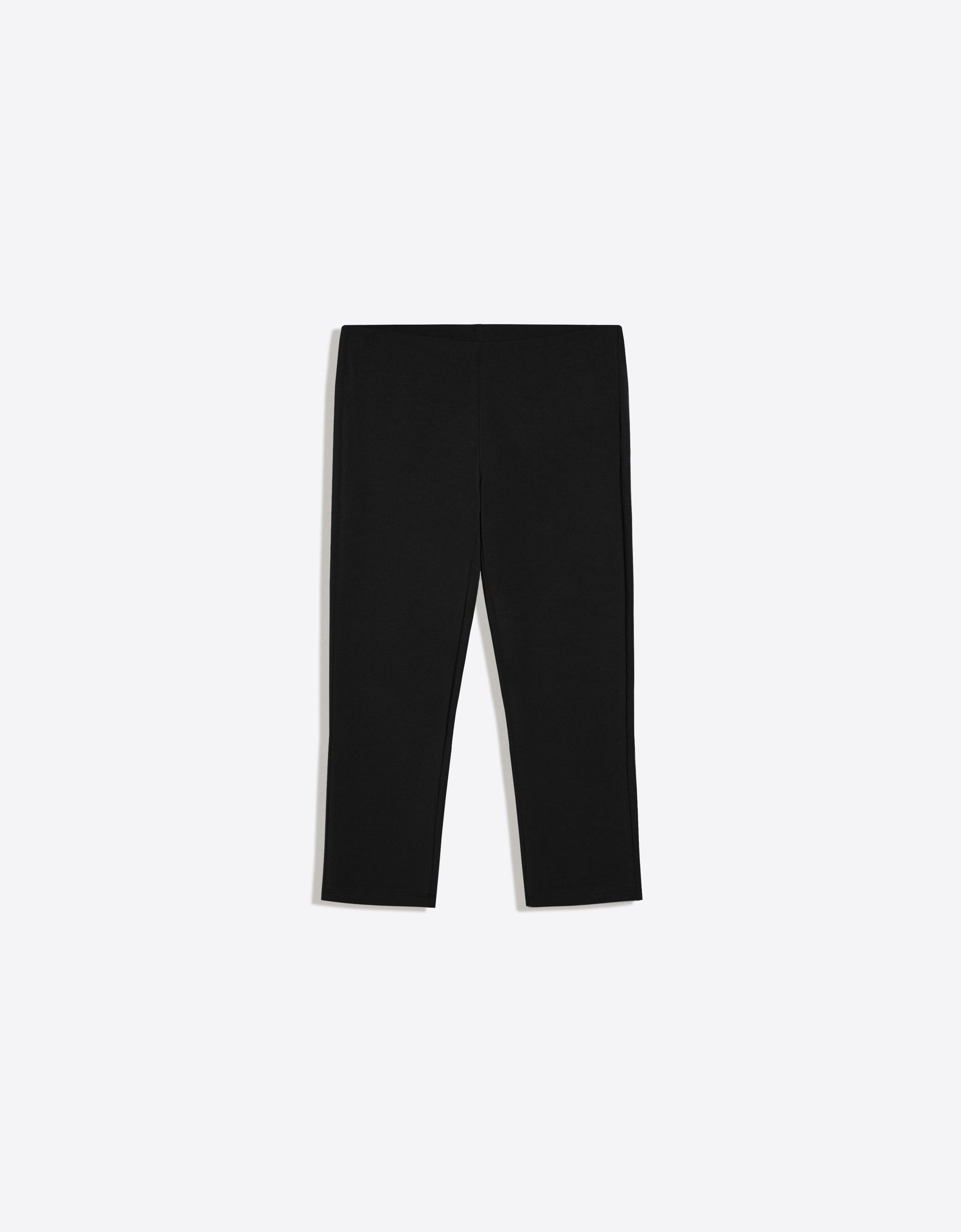 Capris — Black