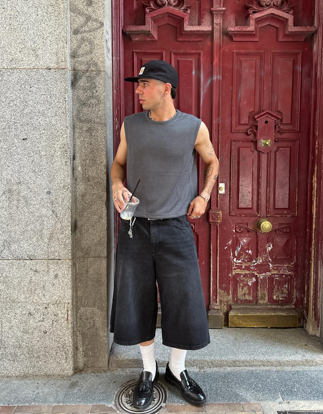 Baggy denim Bermuda shorts