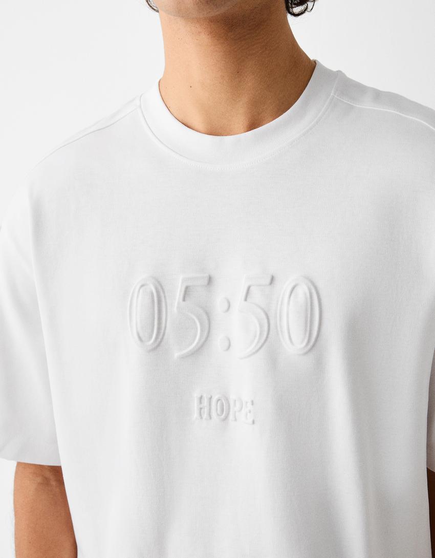 T-shirt manga curta boxy fit estampado relevo-Branco-6