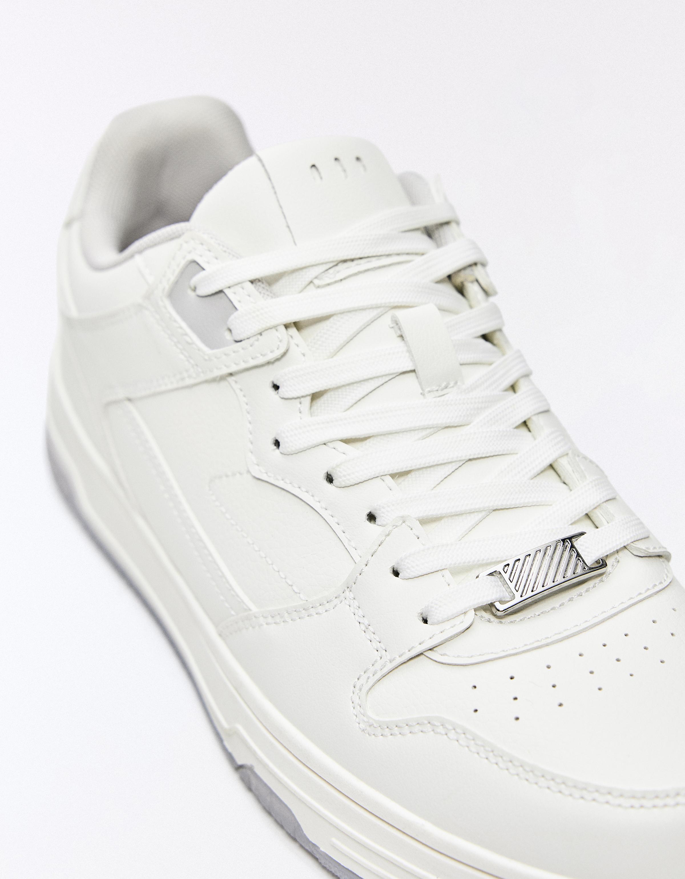 BASIC TRAINERS — WHITE