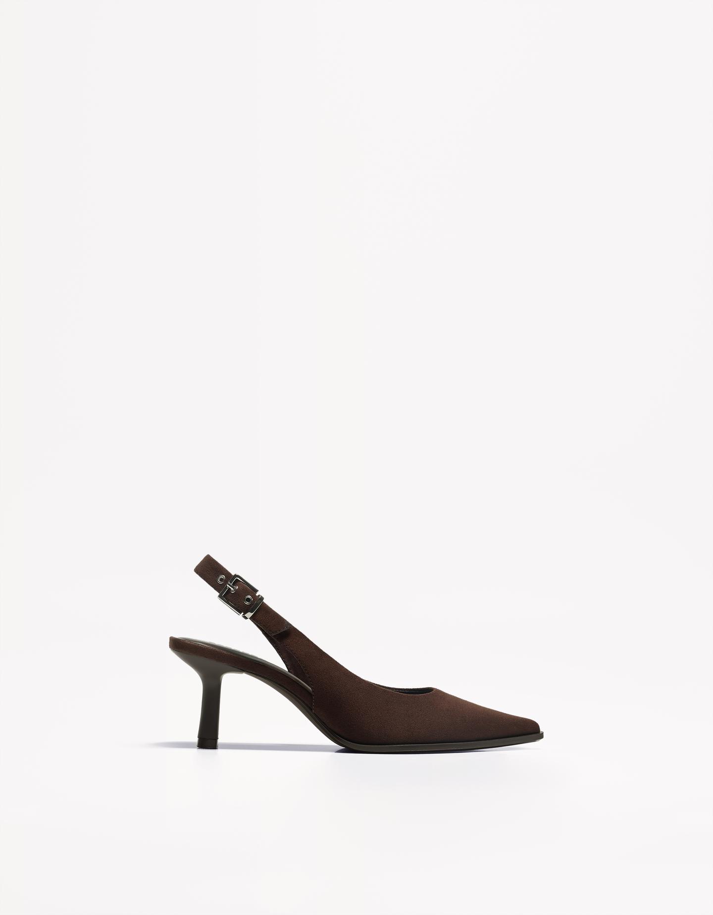 Bershka D'orsay-Pumps Mit Kitten-Heels Damen 39 Braun