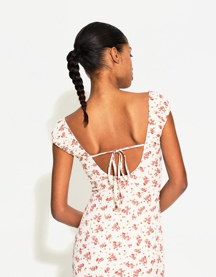 Robe midi blanche Skall Studio - Tendance de l’été 2024 : comment Robe midi blanche Skall Studio - Tendance de l’été 2024 : comment