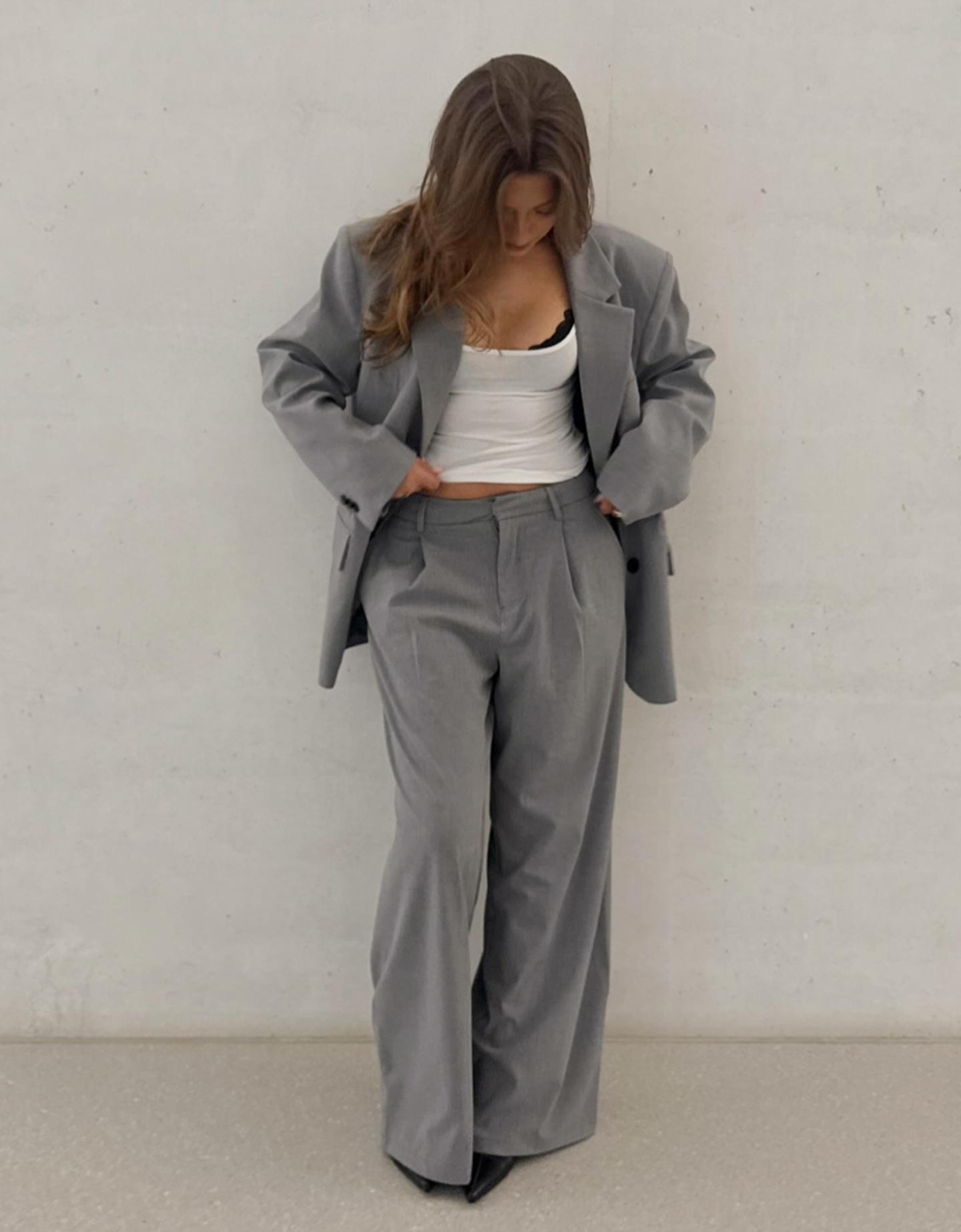 Bershka spodnie szerokie z dwuwarstwowej tkaniny szary