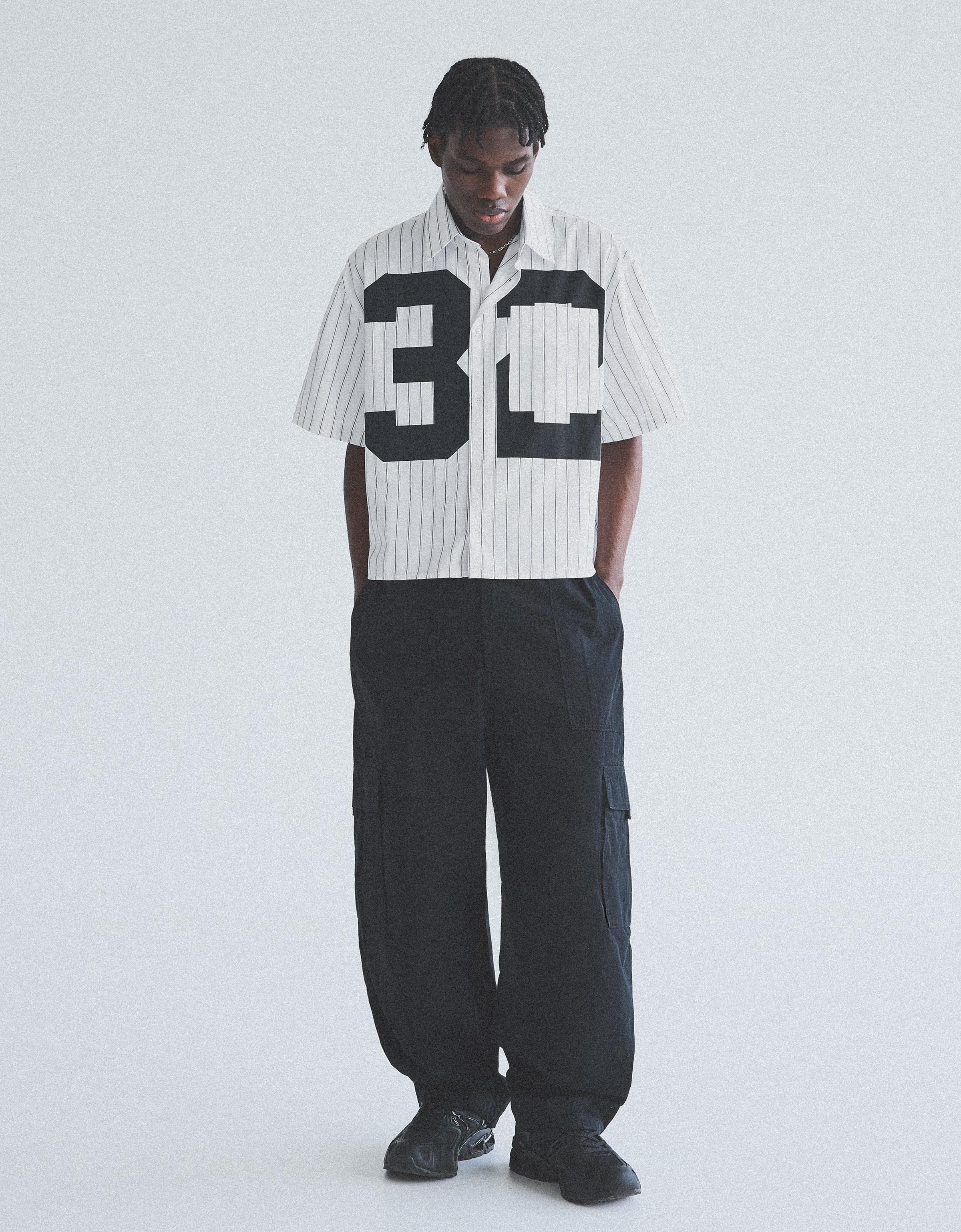 Bershka Çizgili print kısa kollu gömlek görsel 5