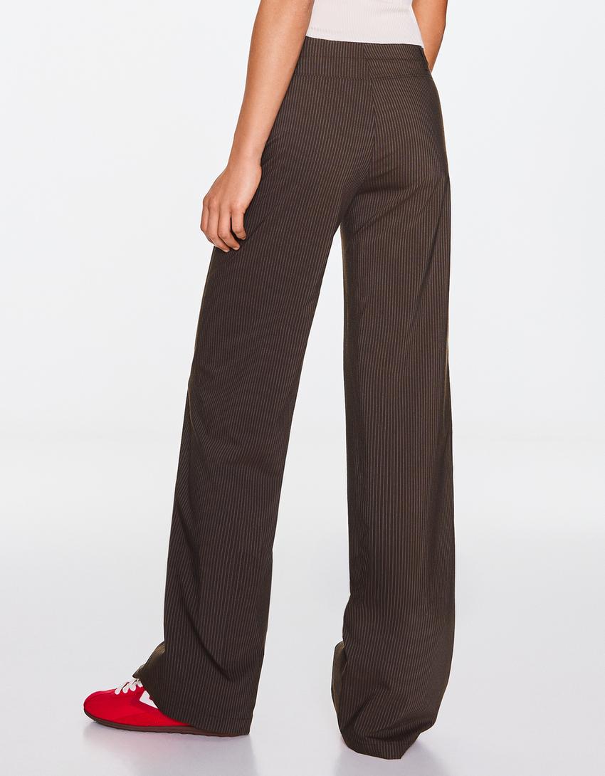 Pantalón wide leg-Marrón