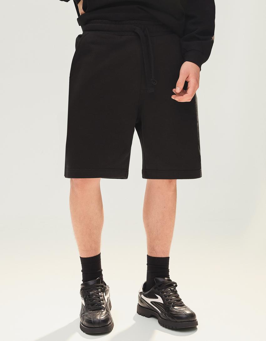 Enkla mjukisshorts-Svart