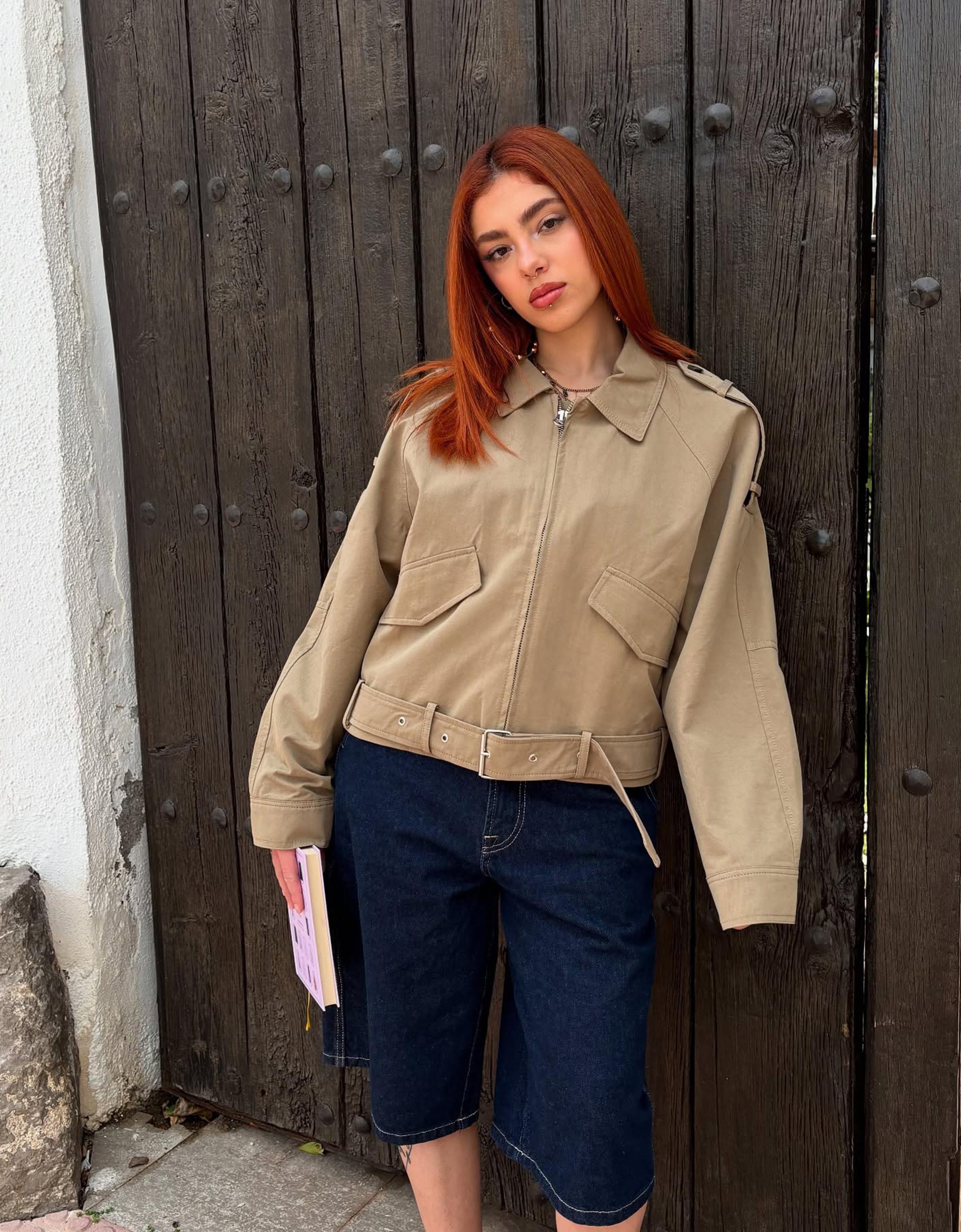 Trucker jacket with belt - Jackets and blazers - Women | Bershka