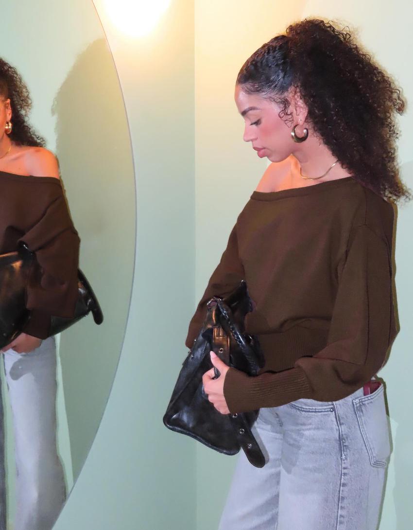 Soonikkoes alläärega asümmeetriline kampsun-Pruun