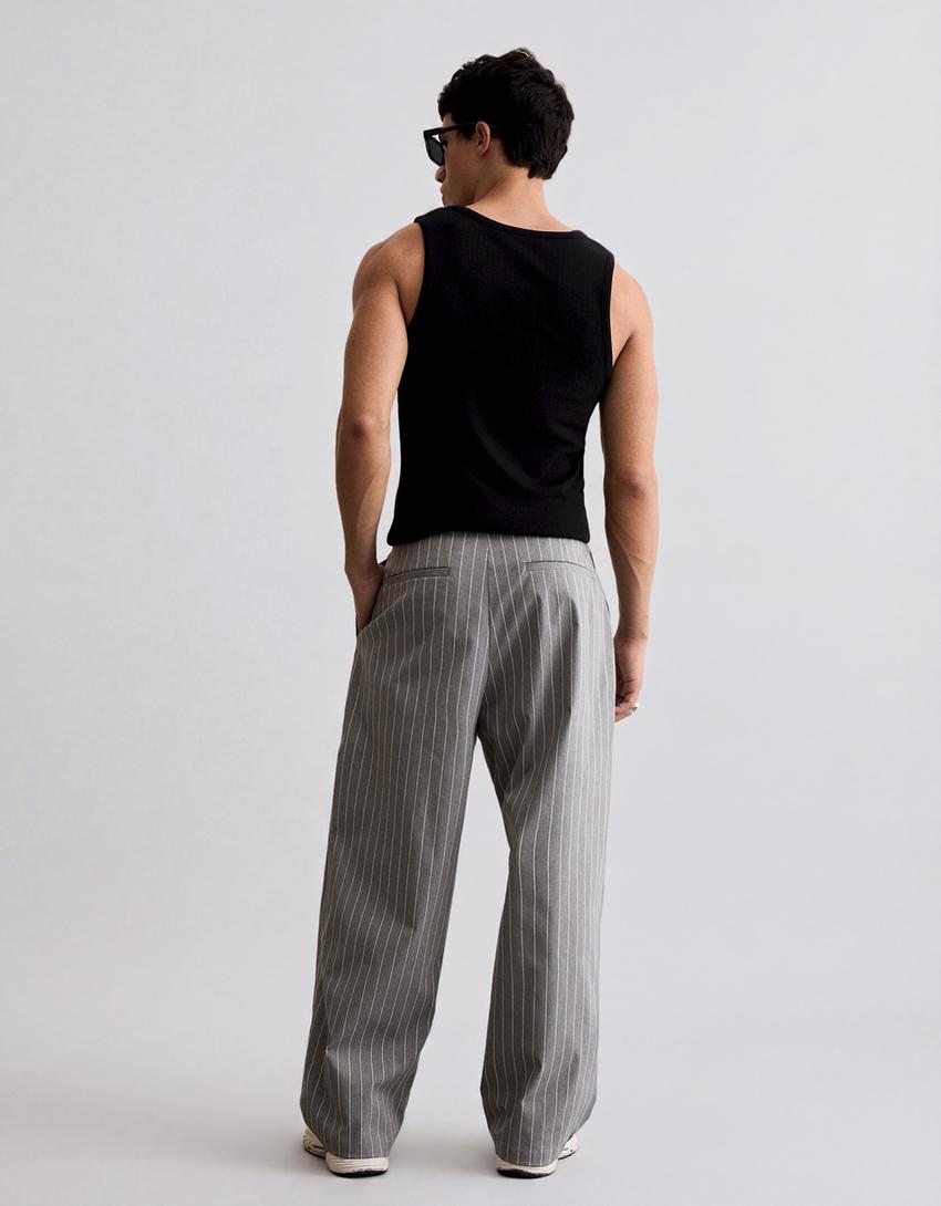 Double-pleat super baggy trousers-Grey