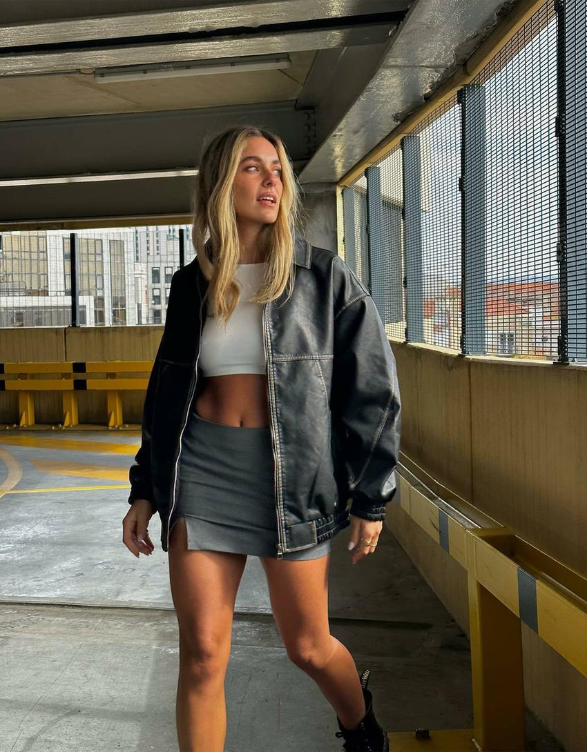 جاكيت داد فيت فضفاض من جلد صناعي معتق-أسود-2