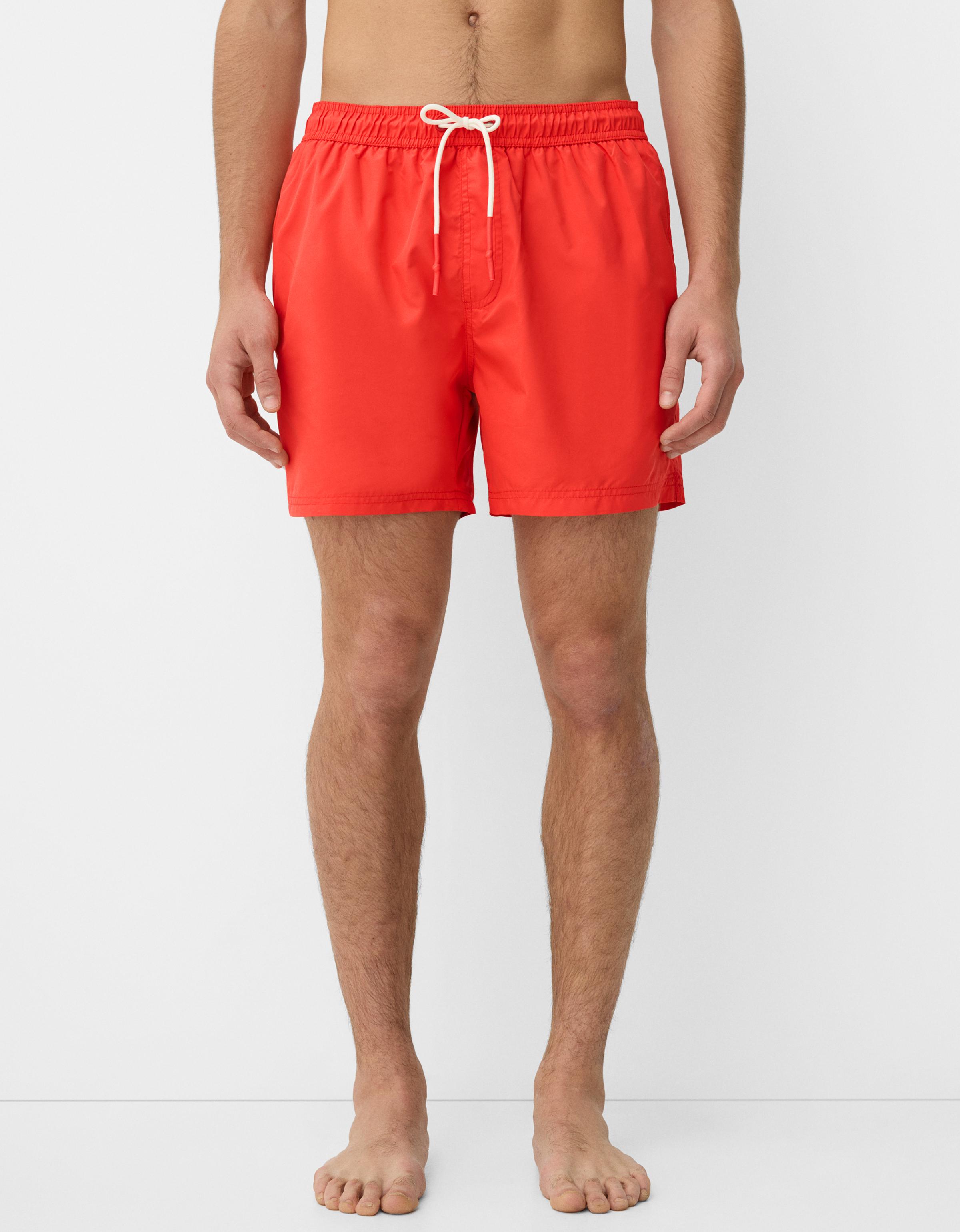 Bershka Regular-Fit-Badeshorts Herren M Rot