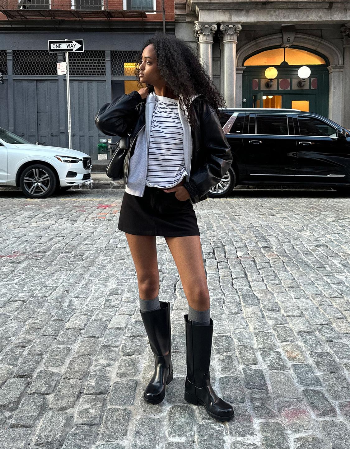 Flat knee-high boots