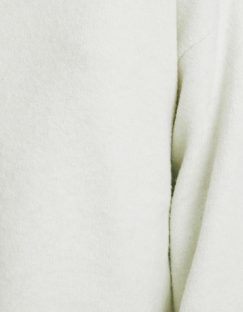 سويتر مخطط برقبة عالية-فيروزي-5