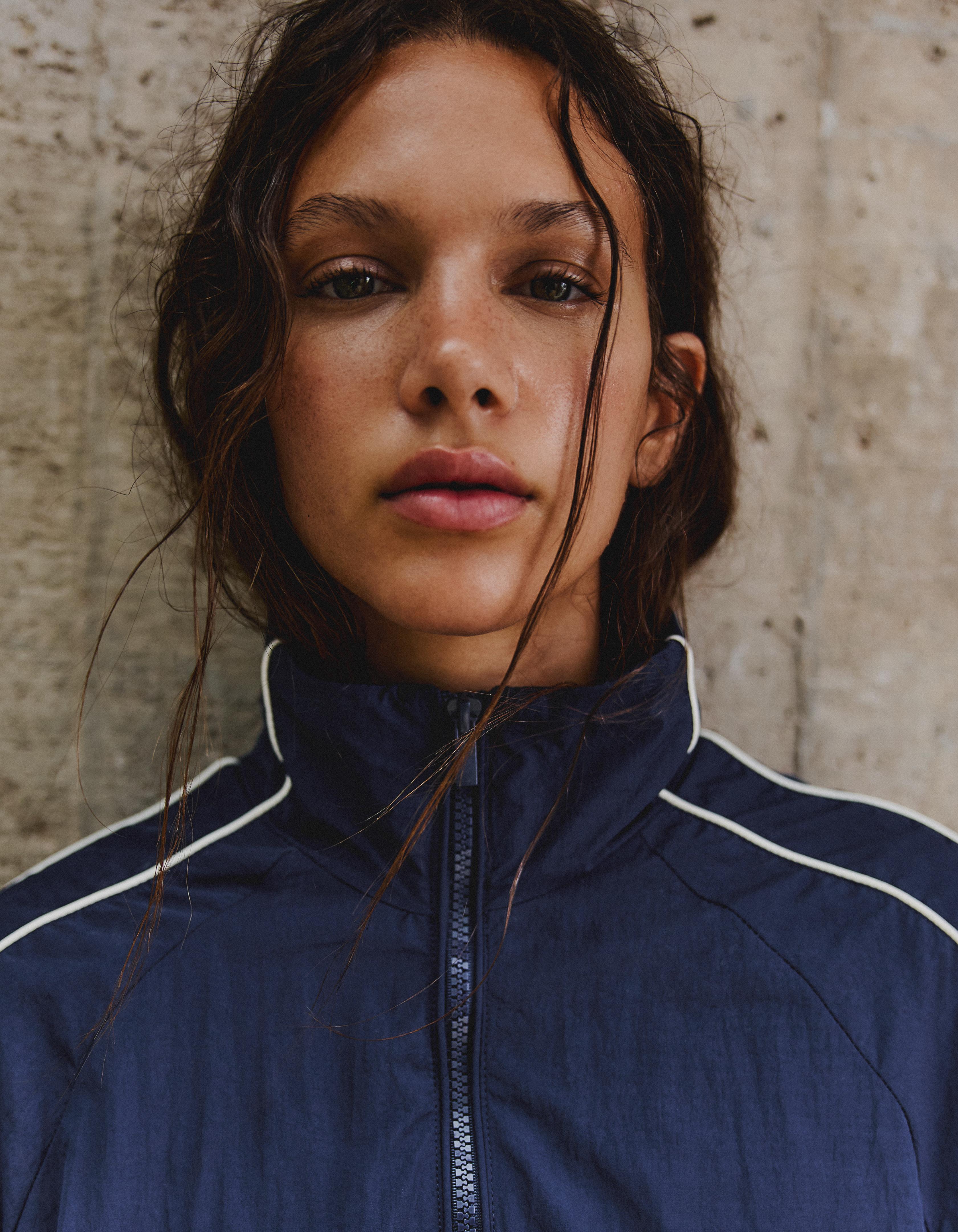 Contrast lightweight jacket