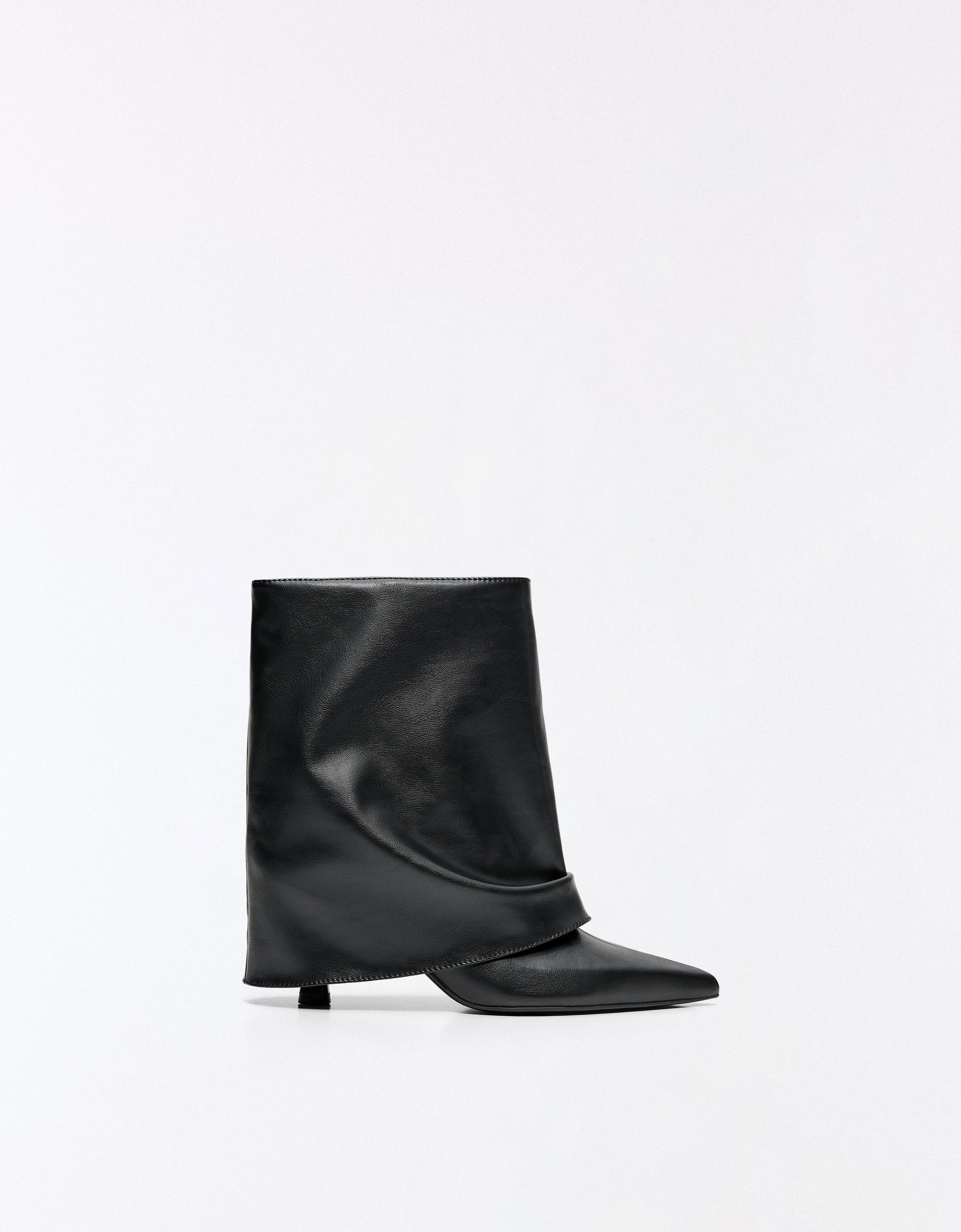 Trouser ankle boots — BLACK