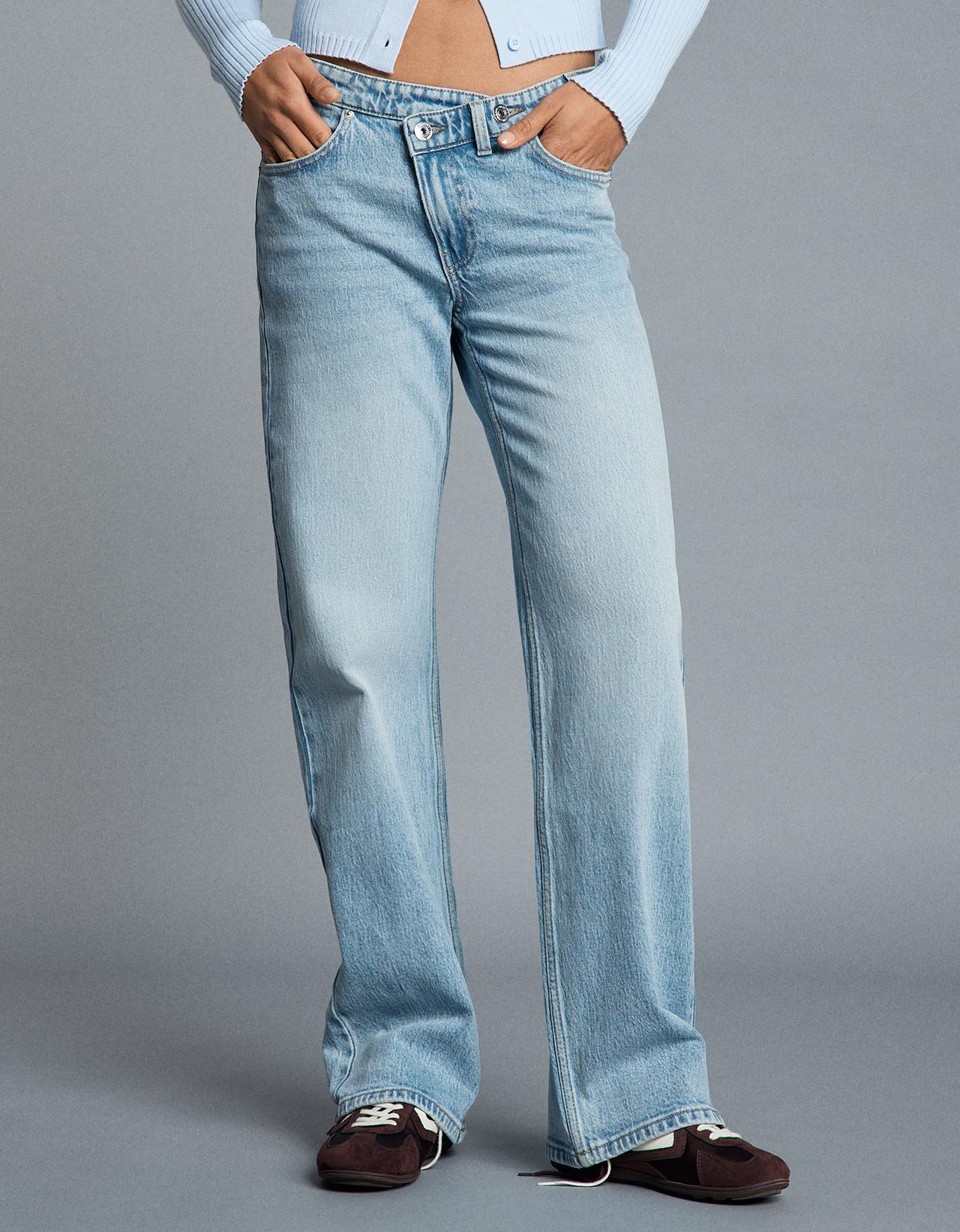 Wide-leg straight-fit jeans with crossover waist — Light blue