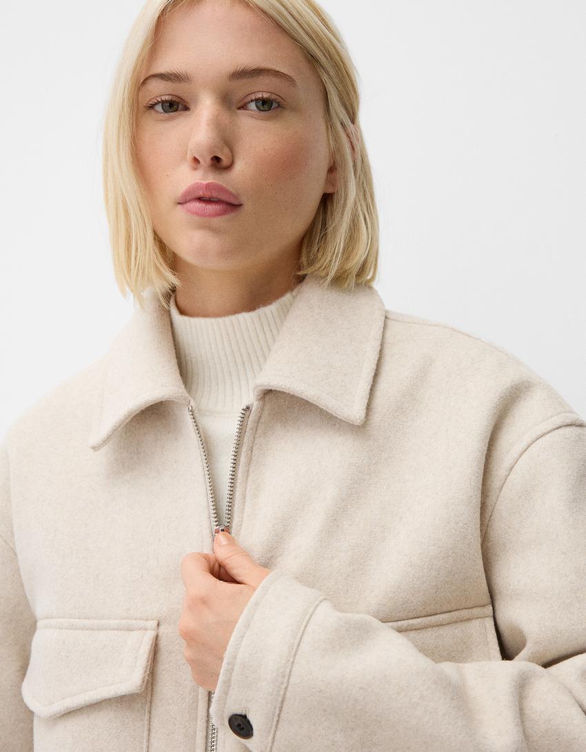 Yumuşak crop ceket-Krem