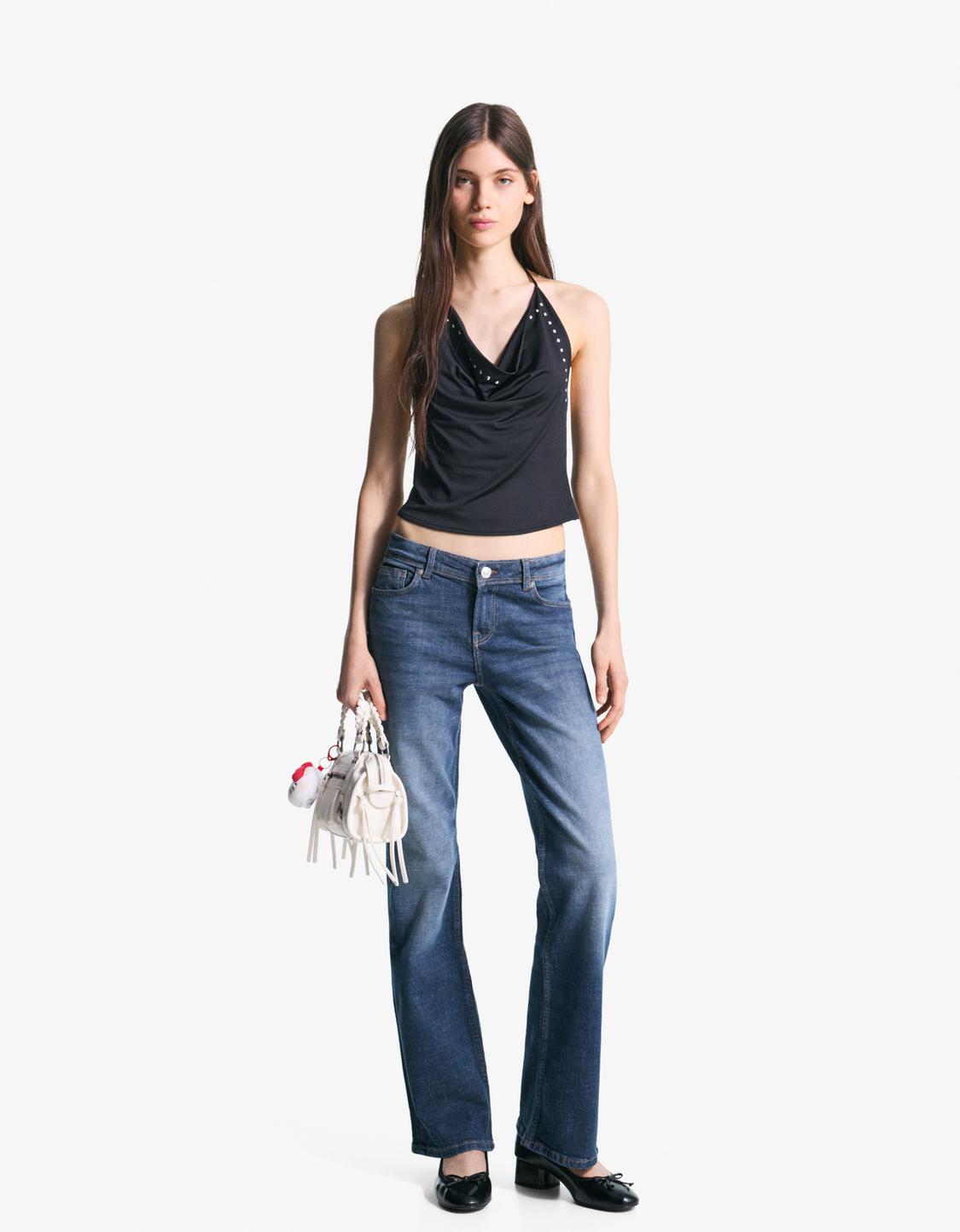 Low waist boot-cut jeans