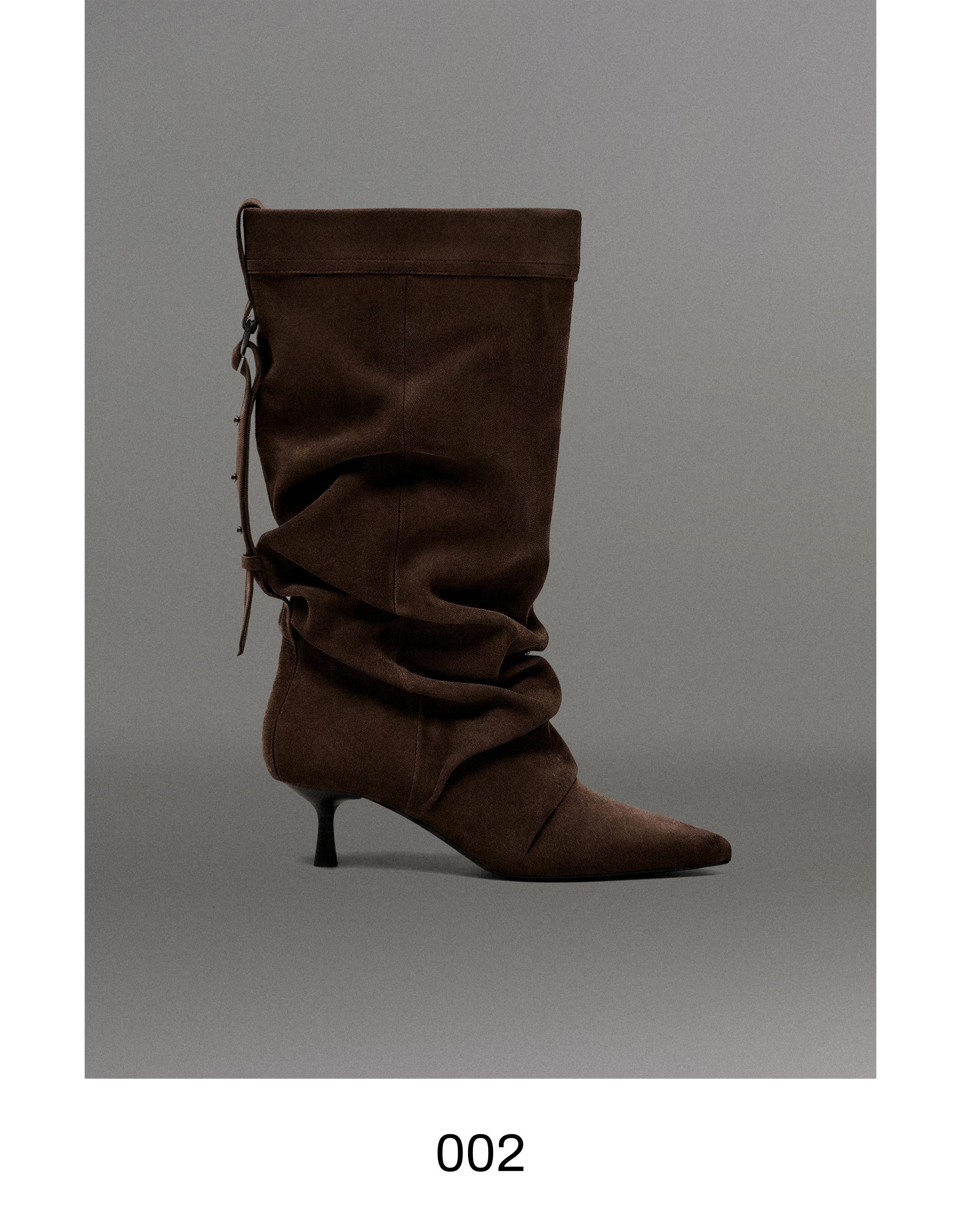 Adjustable slouchy heeled ankle boots — Brown