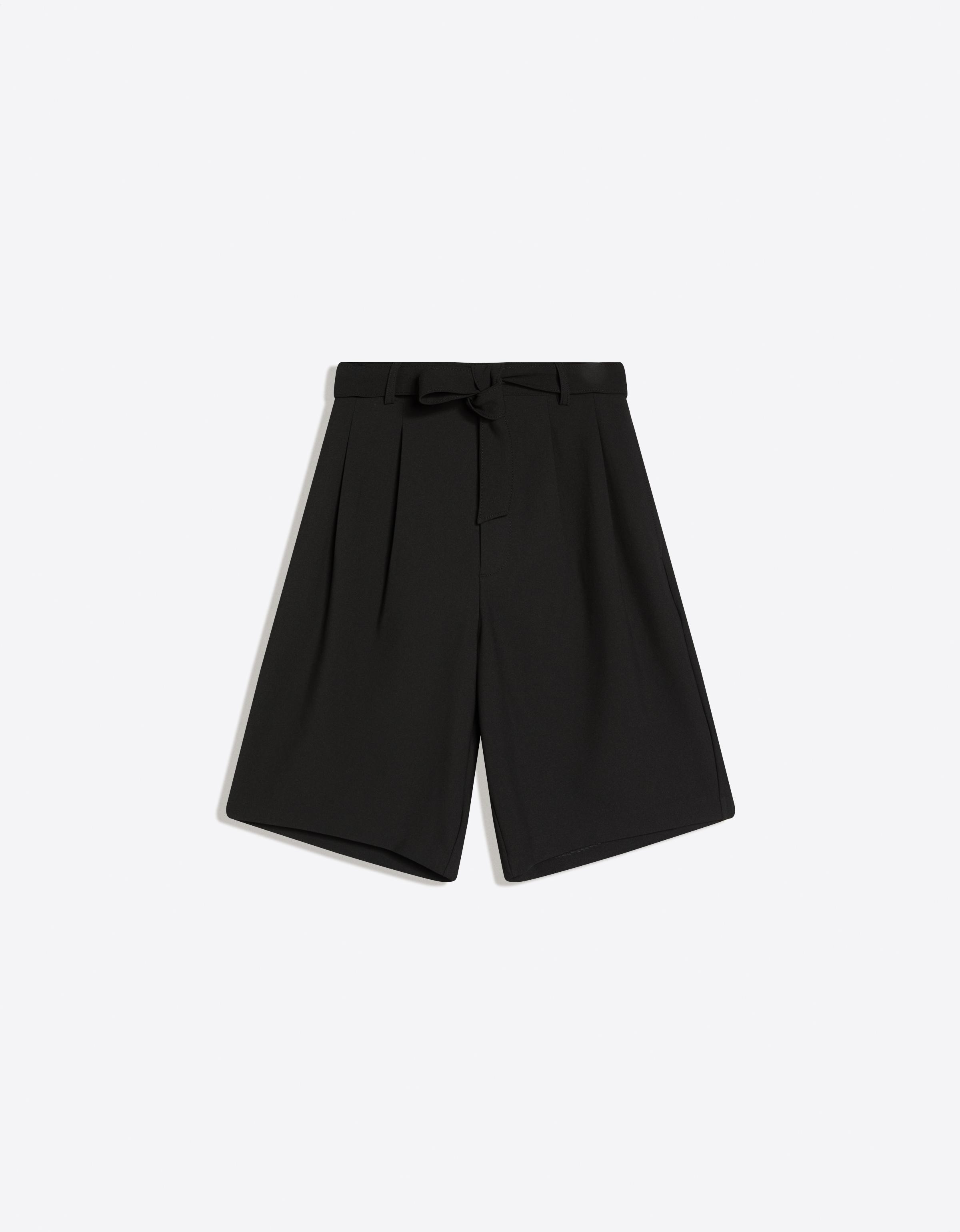 Wide-leg Bermuda shorts with belt — Black