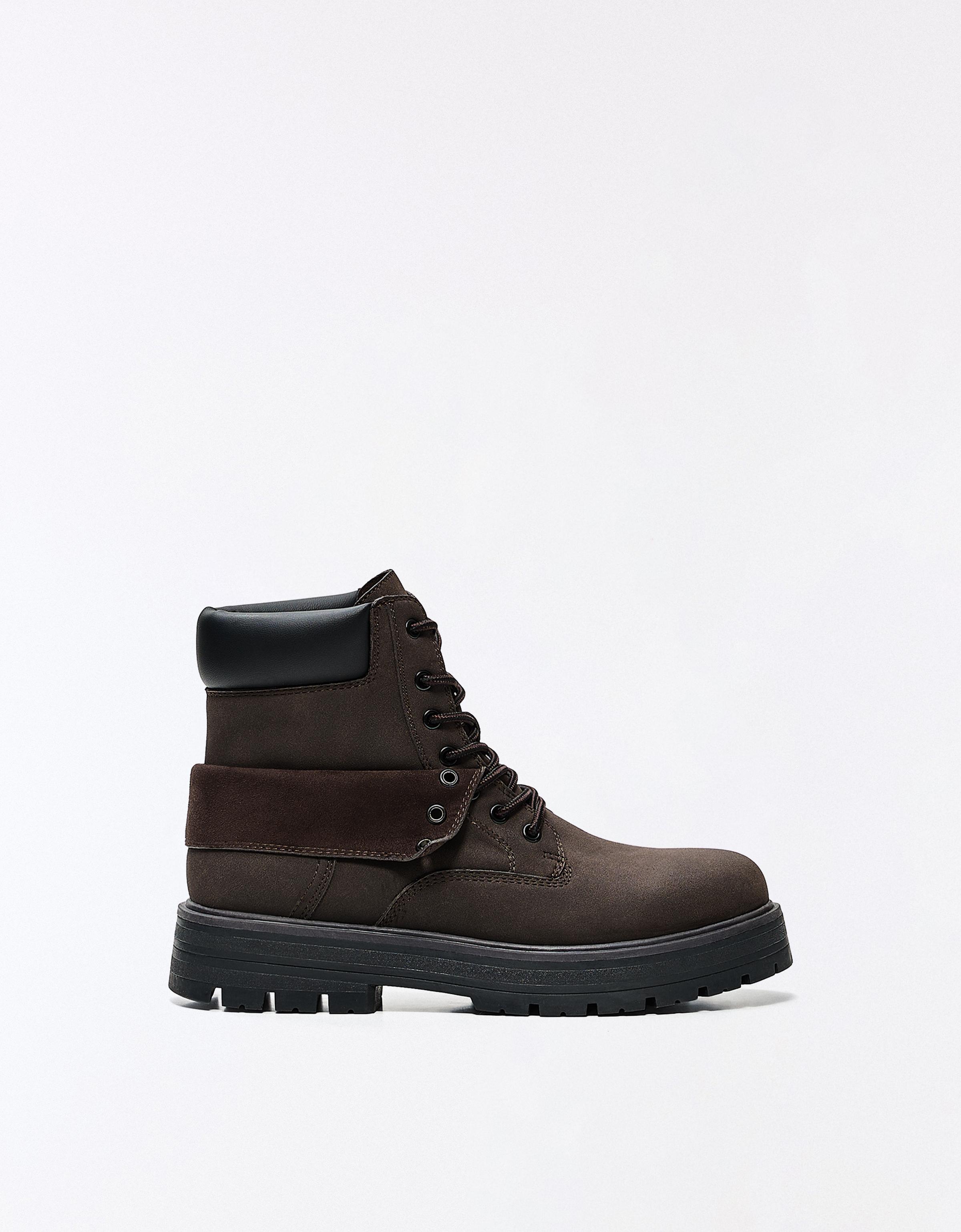 LACE-UP WORKER ANKLE BOOTS — Brown