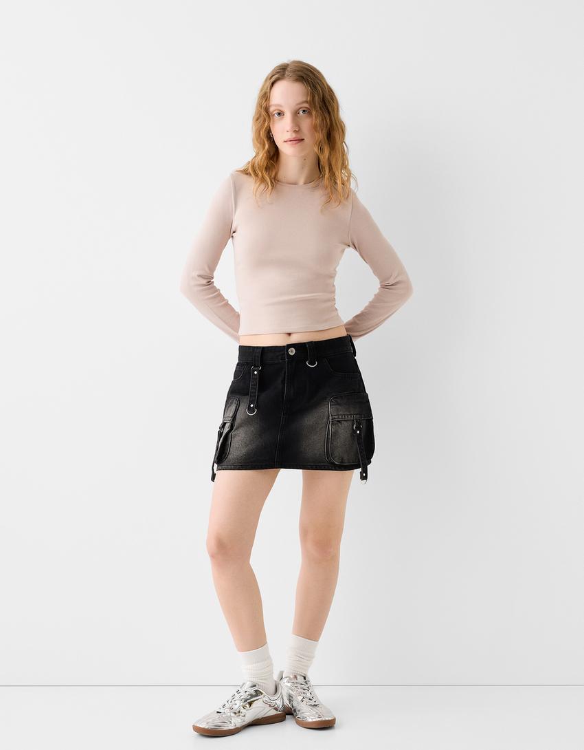 Long sleeve T-shirt with a crew neck-Sand-3