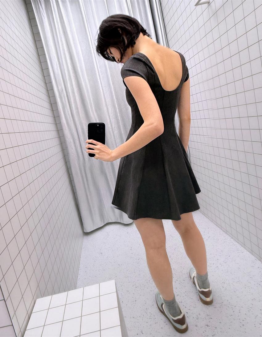 Mini-Kleid aus Bengaline mit schwingendem Rock-Grau