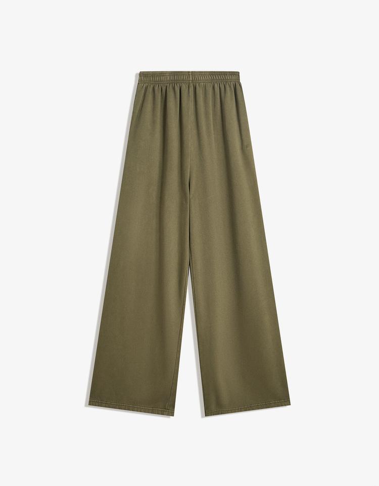 Plush joggers with stoppers
