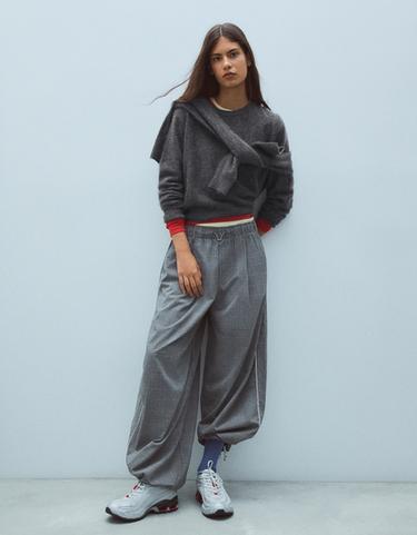 100% wool round neck jumper — Grey 3