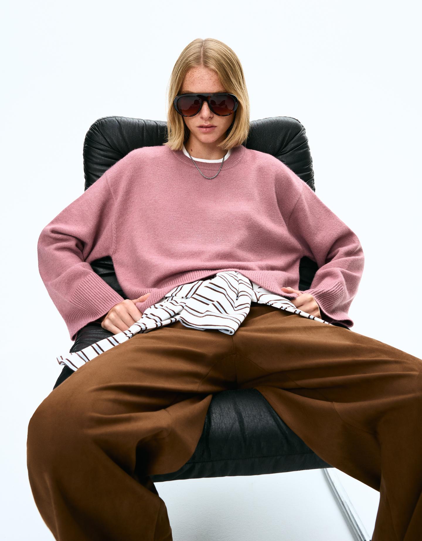 Bershka sweter oversize dół rib różowy