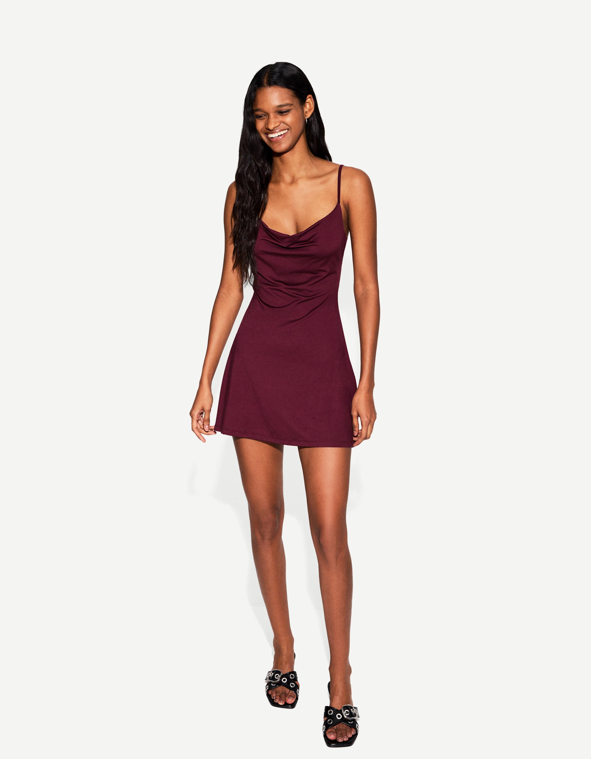 Bershka Minikleid Mit Drapiertem Ausschnitt Damen L Bordeaux