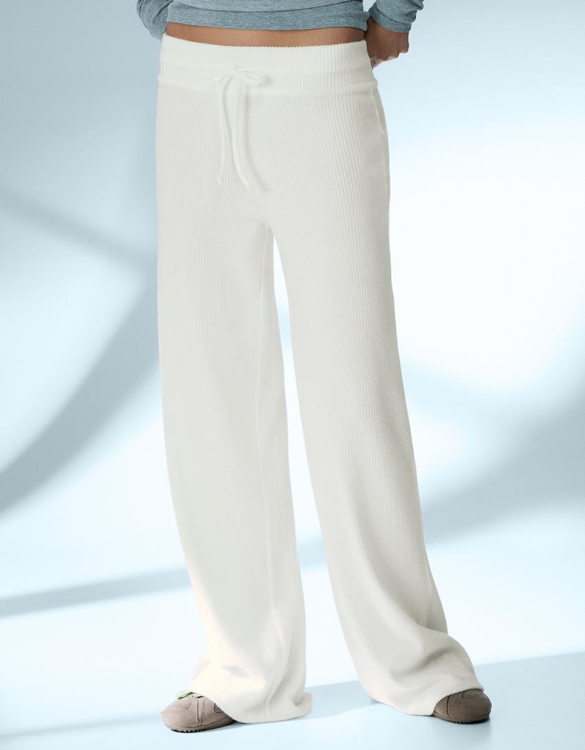 Rebraste pantalone širokih nogavica-Krem