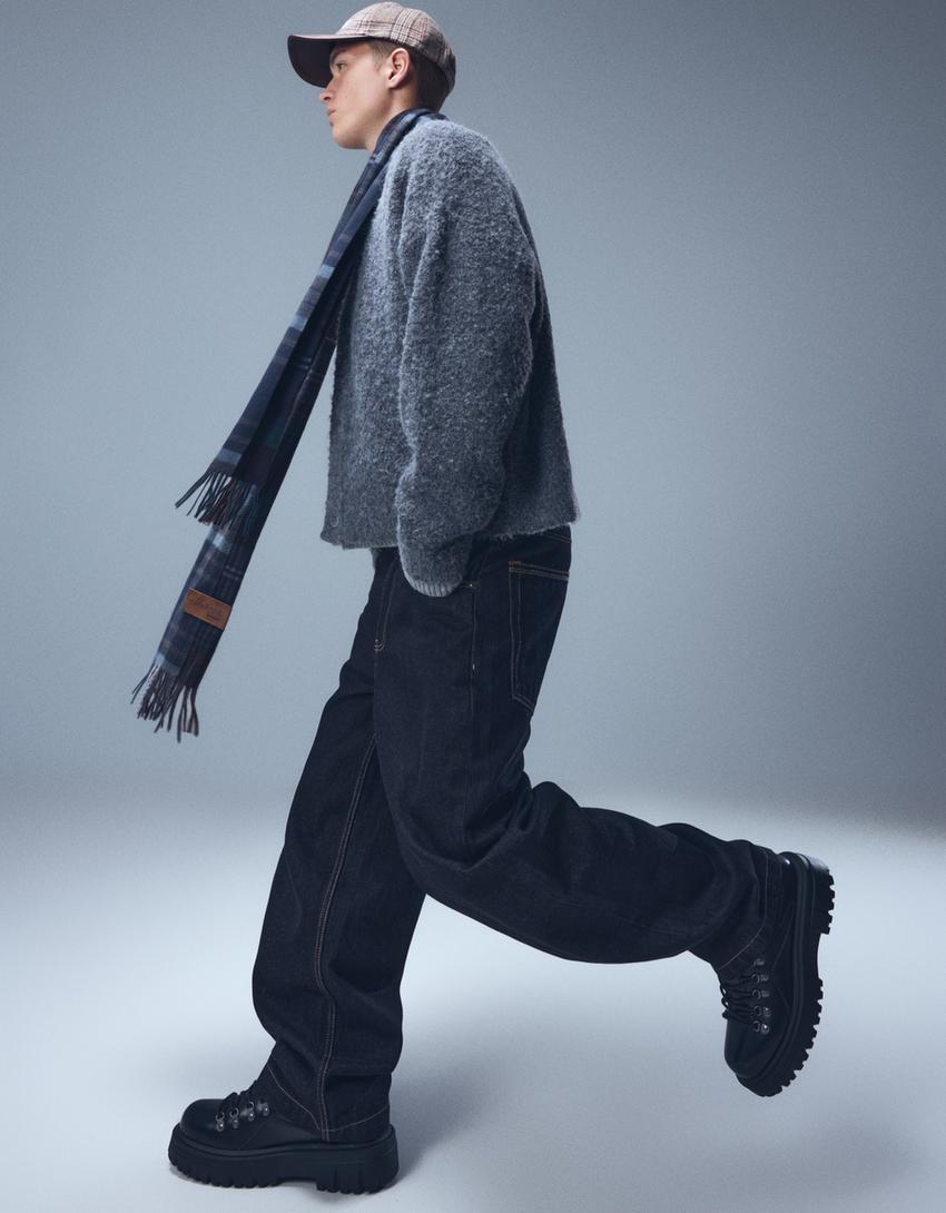 Zapato detalles metálicos-Negro