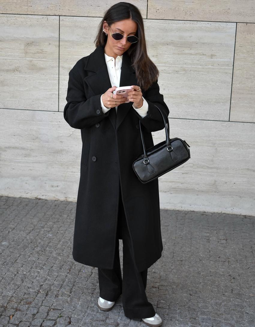 Long soft touch coat-Black