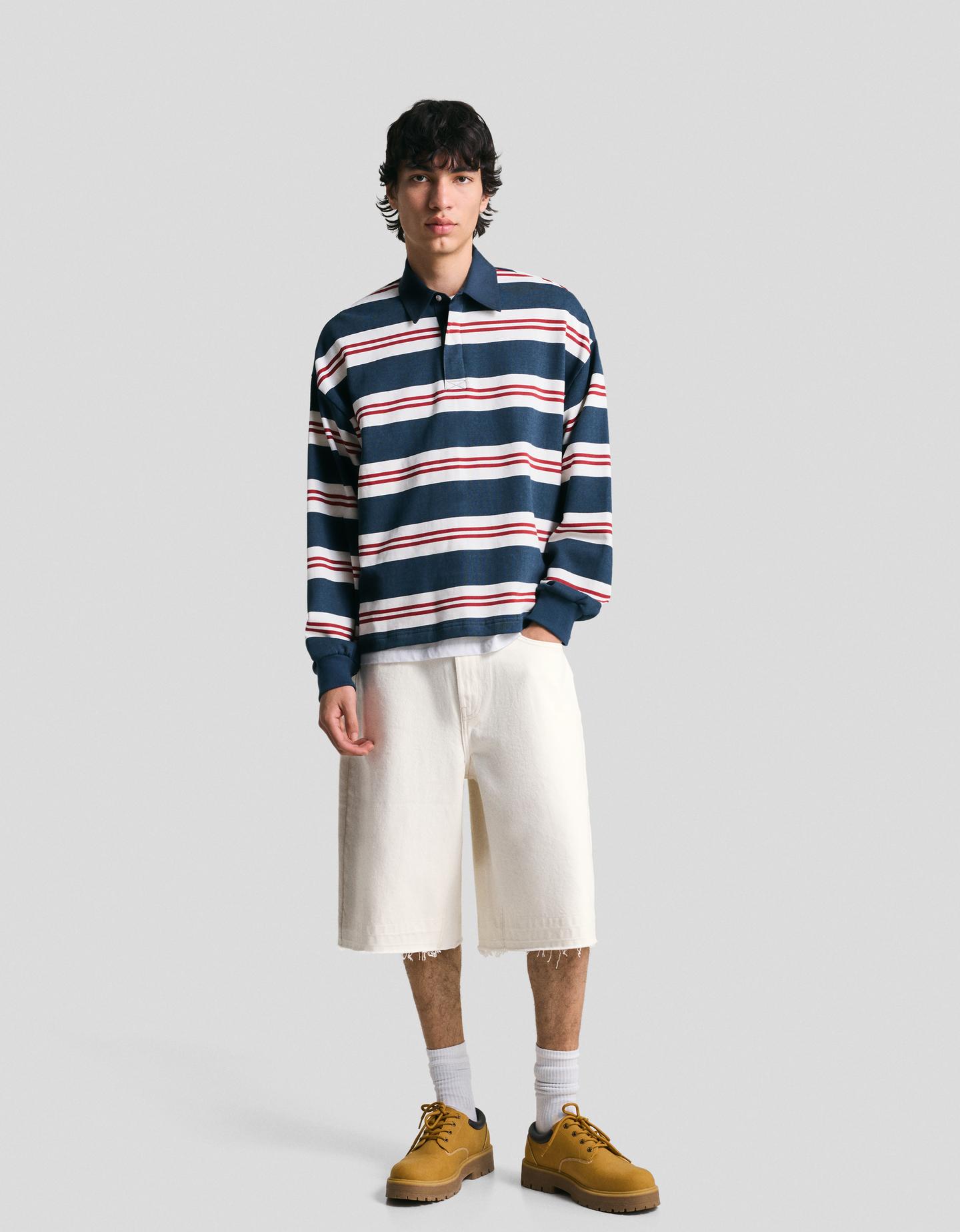 Bershka bermudy o kroju baggy kremowy